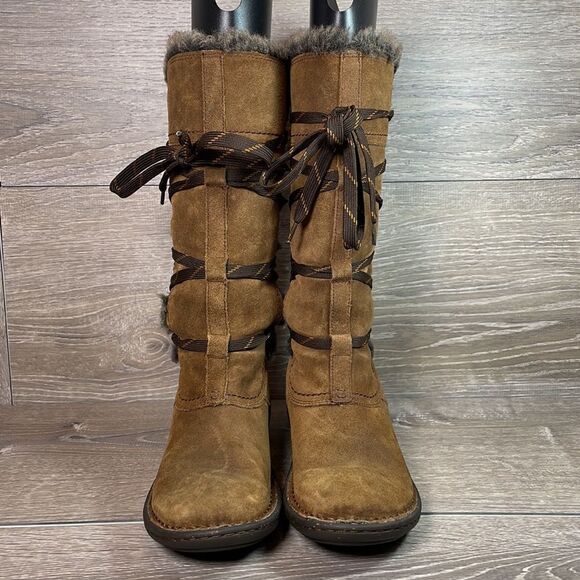 Clarks Avington Hayes Warm Tan Suede Women’s Sz 6.5M Tall Lace Up Faux Fur Boots - Picture 2 of 12